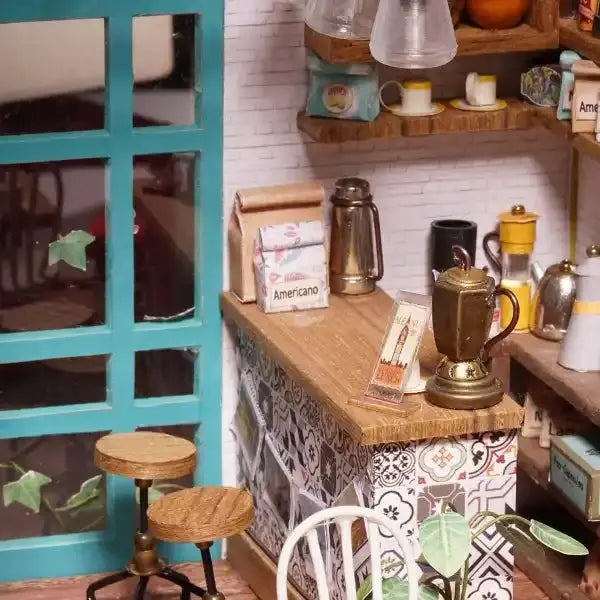 Rolife "Mrs Charlie's Esszimmer" DGM09 DIY Miniaturhaus 1:24 Holzpuzzle - myshop-ffm