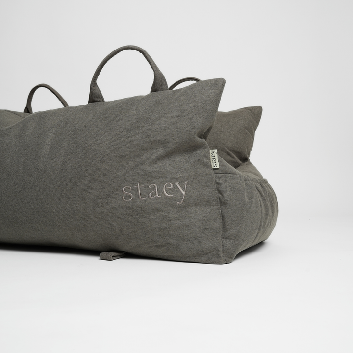 Staey - Lara Autositz XXL | Taupe