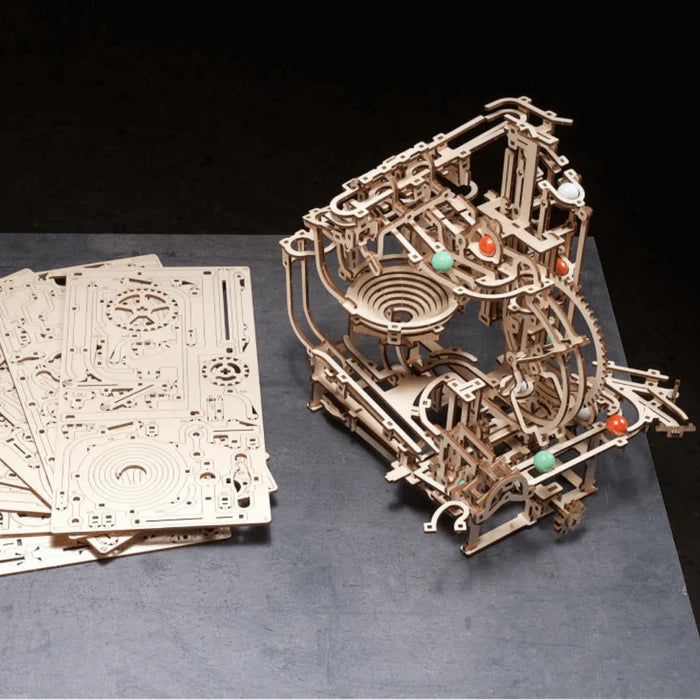 Ugears "Marble Run Stepped Hoist" Murmel-Stufenbahn DIY