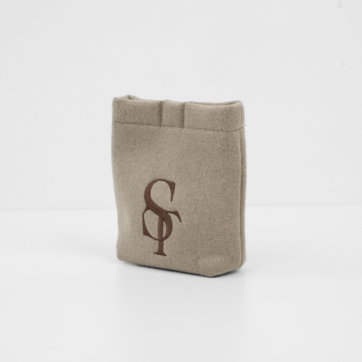 Staey - Elma Leckerli-Tasche mit Kotbeutelhalter | Sand