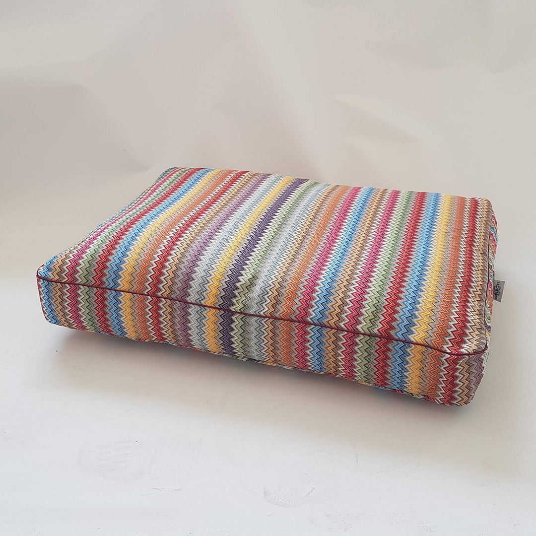 DOGS in the CITY® - Premium Hundekissen ZicZac | Drei Größen