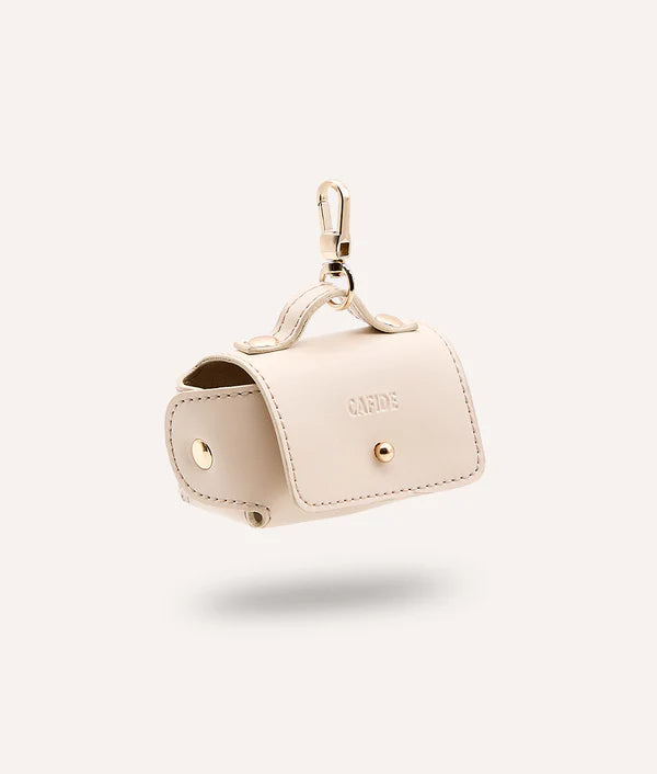 CAFIDE – Beiger Kotbeutelhalter / Poop Bag aus veganem Lignify®-Leder, Jala
