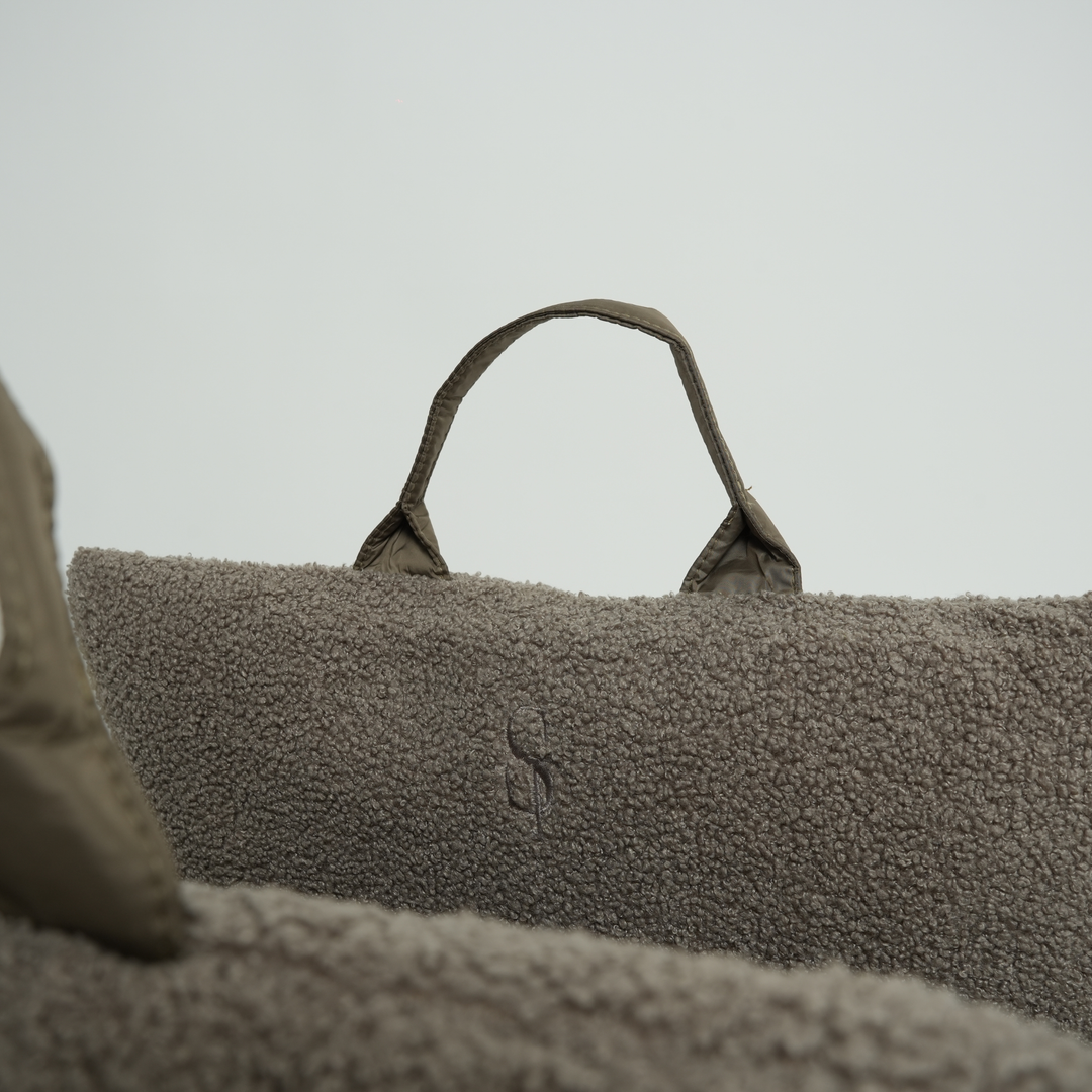 Staey „Lara“ Hund Autositz Teddy | 3-in-1 Hundebett