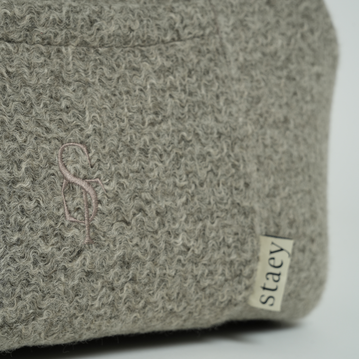 Staey „Curl“ Hundetragetasche | Taupe