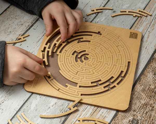 Quest Puzzle Labyrinth Escape Room Spiel - Holz Rätsel - myshop-ffm