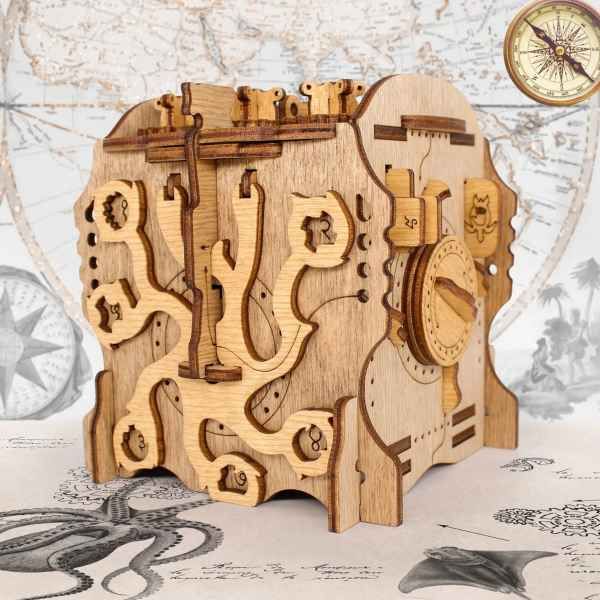 iDVENTURE Cluebox - Escape Room in der Box "Captain`s Nemo Nautilus" Rätselbox