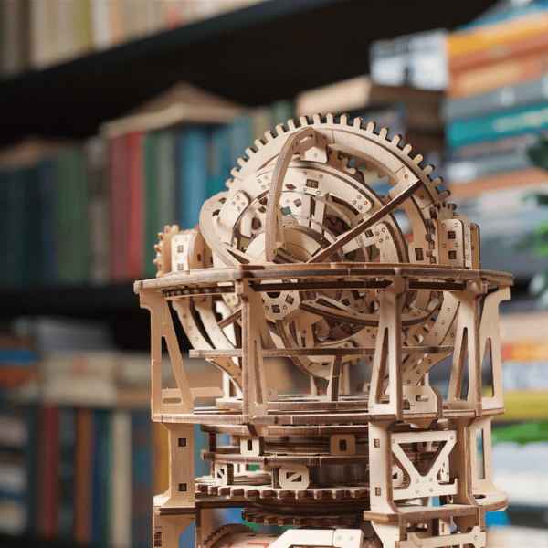 UGEARS Tourbillon-Tischuhr Sternengucker 338 Teile